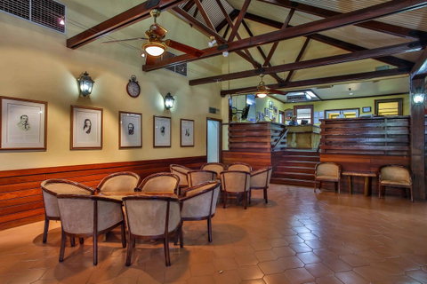 Kimberley Hotel - Tourism Cairns 14
