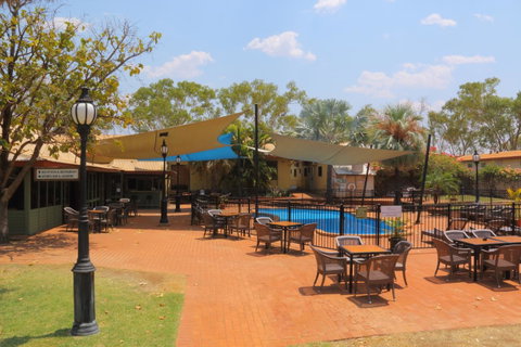 Kimberley Hotel - Tourism Cairns 19