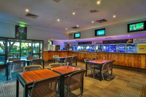 Kimberley Hotel - Tourism Cairns 16