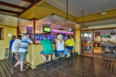 Kimberley Hotel - Tourism Cairns 11