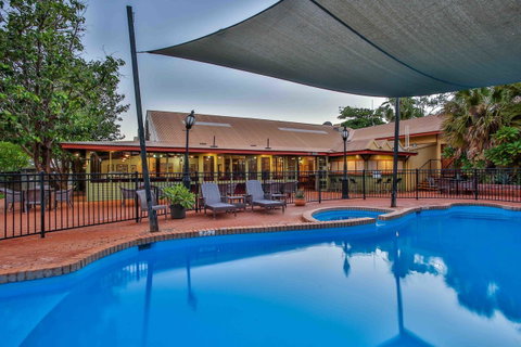Kimberley Hotel - Tourism Cairns 21
