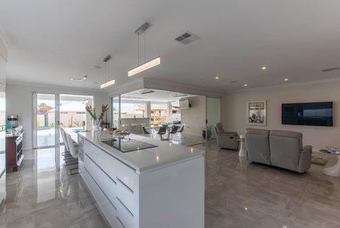 Epsom On Swan Bed & Breakfast - Tourism Cairns 2