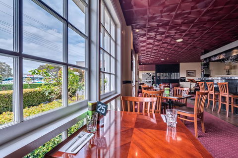 Ibis Styles Albany - Tourism Cairns 3