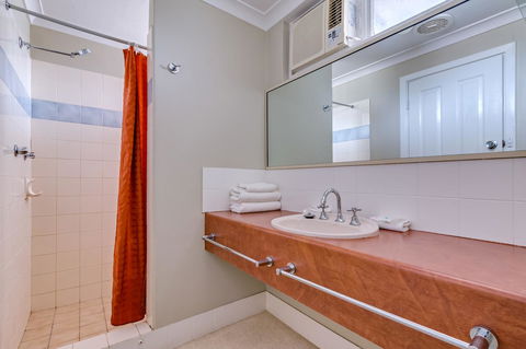 Ibis Styles Albany - Tourism Cairns 23