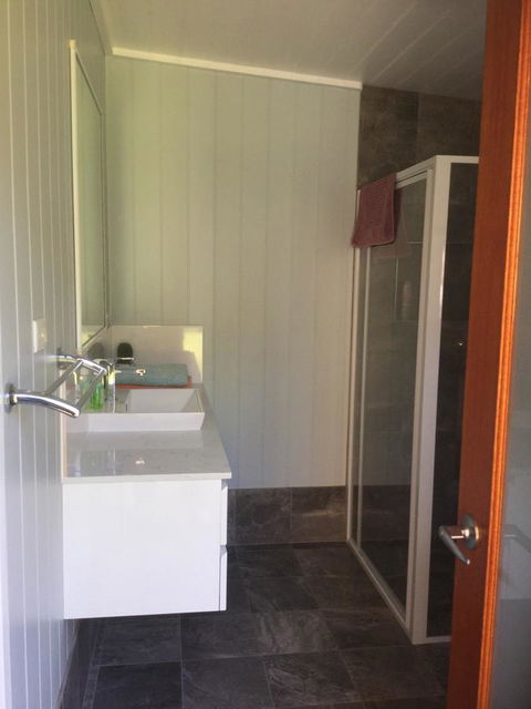 Jetz Bungalow - Tourism Cairns 3