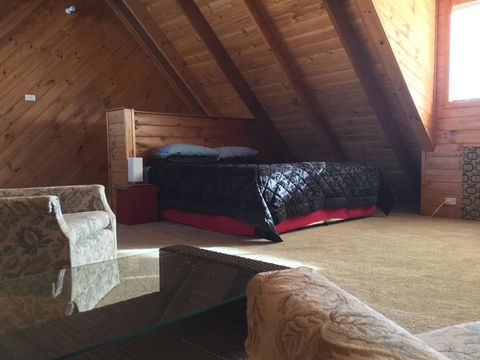 Jetz Bungalow - Tourism Cairns 11