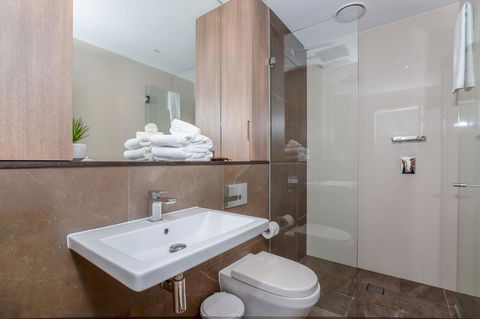 DD Apartments On Day - Tourism Cairns 17