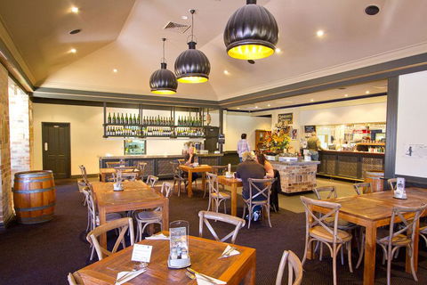 Potters Apartments - Tourism Cairns 36