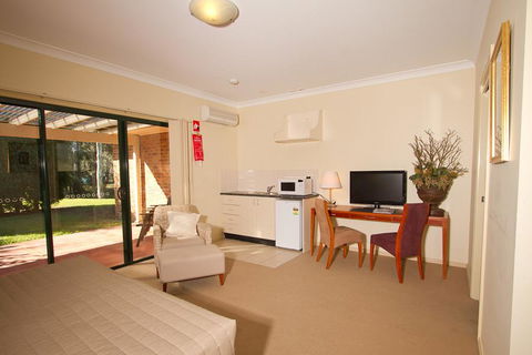 Potters Apartments - Tourism Cairns 15