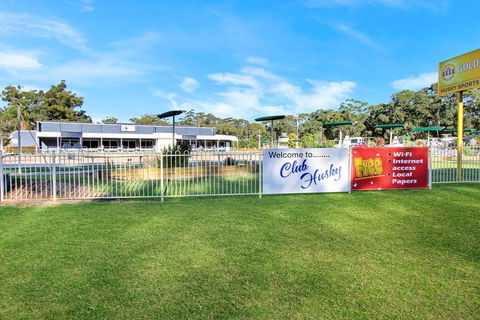 Huskisson Holiday Motel Cabins - Tourism Cairns 12