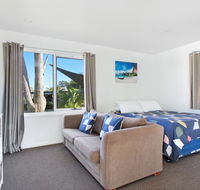 Huskisson Holiday Motel Cabins - Tourism Cairns