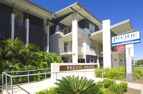 Pacific Marina Apartments - Tourism Cairns 0