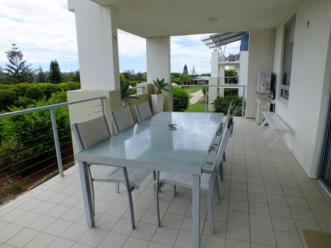 Pacific Marina Apartments - Tourism Cairns 31