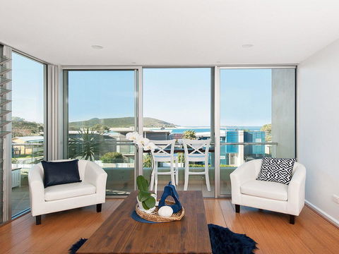 Blue View @ Fingal Bay - Tourism Cairns 14
