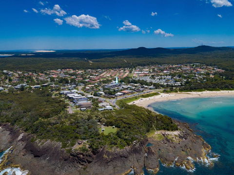 Blue View @ Fingal Bay - Tourism Cairns 20
