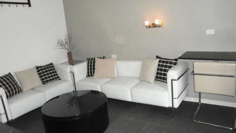 Altair Motel - Tourism Cairns 8