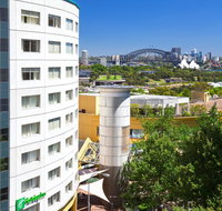 Holiday Inn Potts Point - Sydney - Tourism Cairns