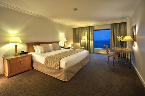 Stamford Plaza Sydney Airport Hotel & Conference Centre - Tourism Cairns 1