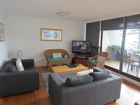 Manly Paradise Motel & Apartments - Tourism Cairns 25