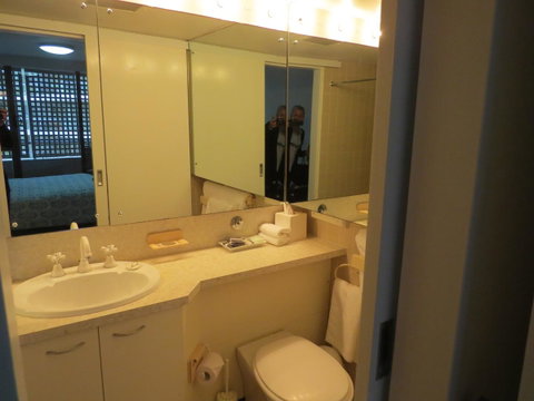 Manly Paradise Motel & Apartments - Tourism Cairns 39