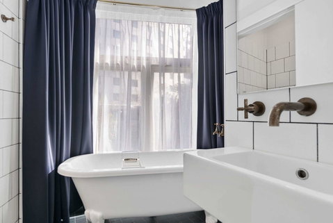 Hotel Harry, Ascend Hotel Collection - Tourism Cairns 32