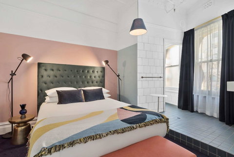 Hotel Harry, Ascend Hotel Collection - Tourism Cairns 10