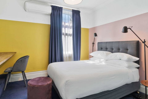 Hotel Harry, Ascend Hotel Collection - Tourism Cairns 13