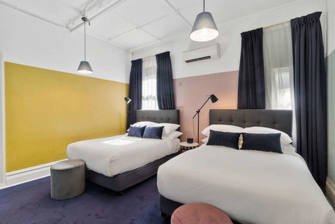 Hotel Harry, Ascend Hotel Collection - Tourism Cairns 6