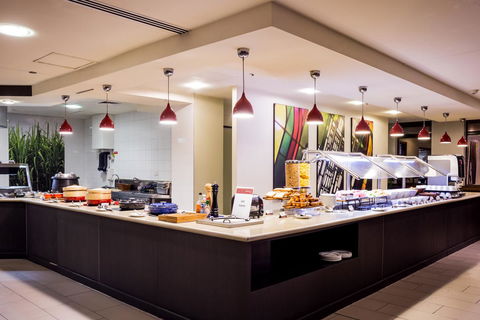 The Grace Hotel - Tourism Cairns 14