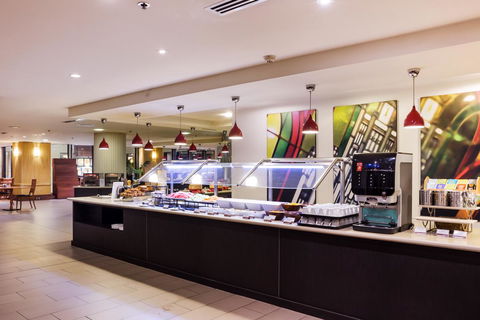 The Grace Hotel - Tourism Cairns 13