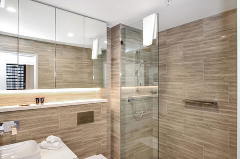 DD Apartments At International Convention Centre - Tourism Cairns 11