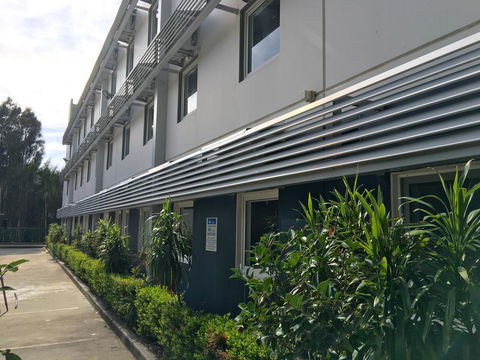 Ibis Budget - Gosford - Tourism Cairns 25