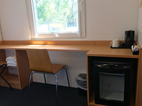Ibis Budget - Gosford - Tourism Cairns 15