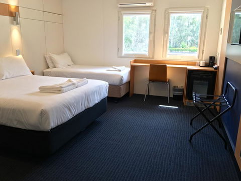 Ibis Budget - Gosford - Tourism Cairns 22