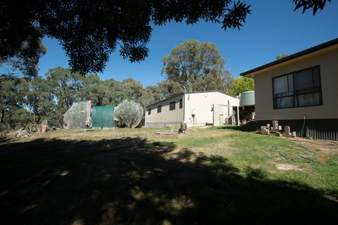 Pound Creek Gallery - Tourism Cairns 22