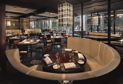 The Star Grand Hotel And Residences Sydney - Tourism Cairns 6