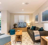 Nobbs  Executive 2 Storey Sydney Apartment with Pool - Tourism Cairns
