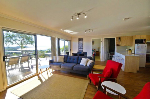 Coastwatch, 26 Comara Terrace - Tourism Cairns 4