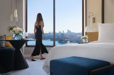 Four Seasons Hotel Sydney - Tourism Cairns 10