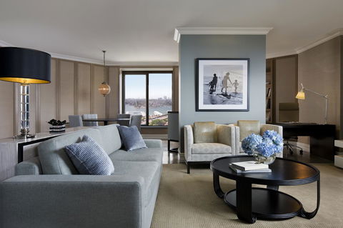 Four Seasons Hotel Sydney - Tourism Cairns 36