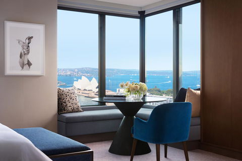 Four Seasons Hotel Sydney - Tourism Cairns 0