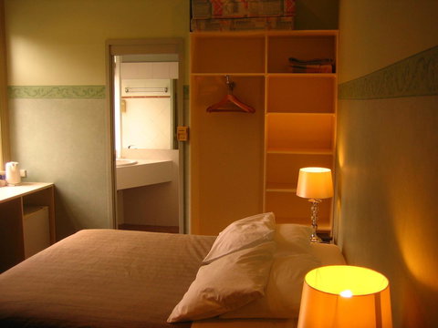 Hotel 59 Sydney - Tourism Cairns 2