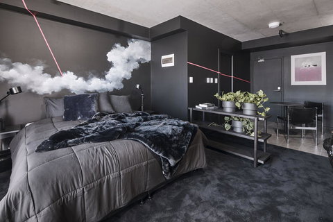 The Collectionist Newtown - Tourism Cairns 0