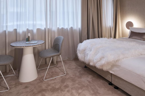 The Collectionist Newtown - Tourism Cairns 27