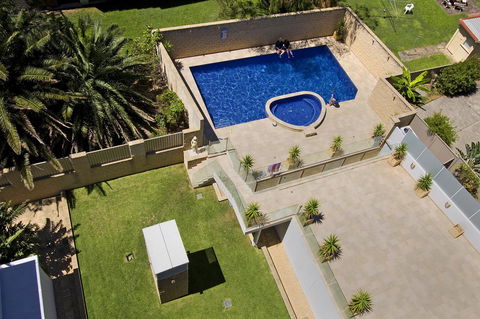 Sandy Cove Apartments - Tourism Cairns 14