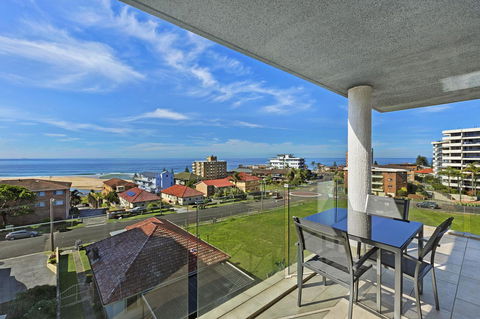Sandy Cove Apartments - Tourism Cairns 1