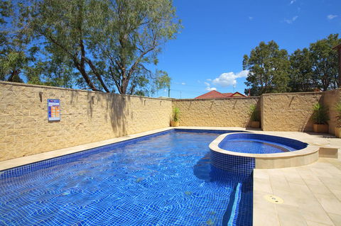 Sandy Cove Apartments - Tourism Cairns 15