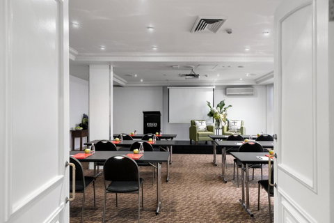 Rydges Camperdown - Tourism Cairns 32