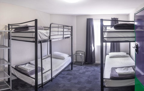 Big Backpackers Hostel - Tourism Cairns 26