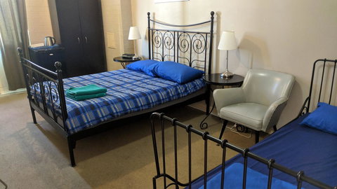 Newtown Backpackers - Tourism Cairns 15